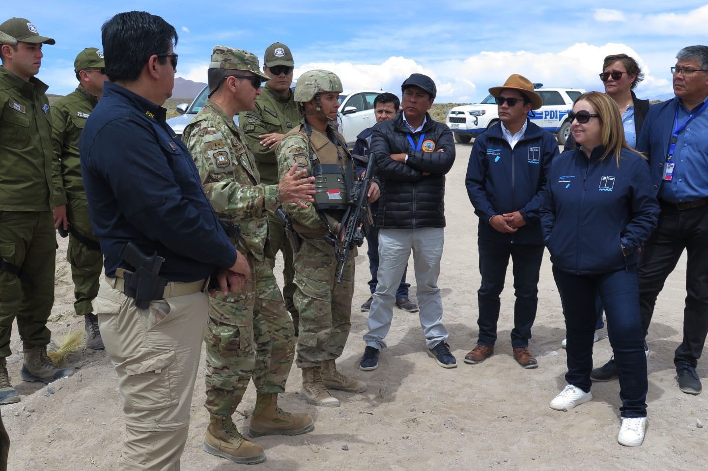 <strong>Realizan positivo balance de despliegue de las Fuerzas Armadas en el resguardo de la frontera de la provincia El Loa</strong>