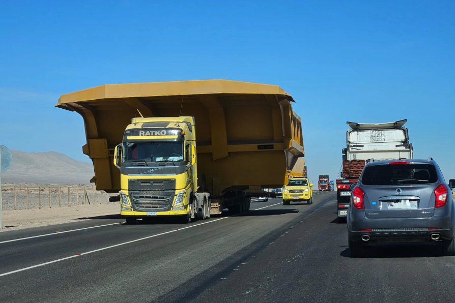 Inician nuevo protocolo de transporte de carga sobredimensionada