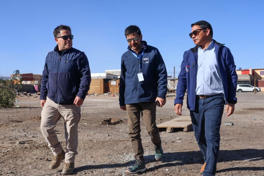 Restituyen más de una hectárea fiscal en Calama para destinarla al Plan de Emergencia Habitacional