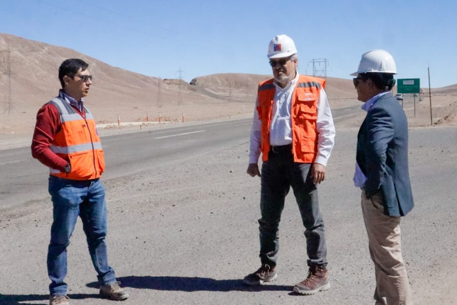 Comienzan obras en la Ruta B-24: mejorará cruce Chuquicamata y cuesta Monte Cristo