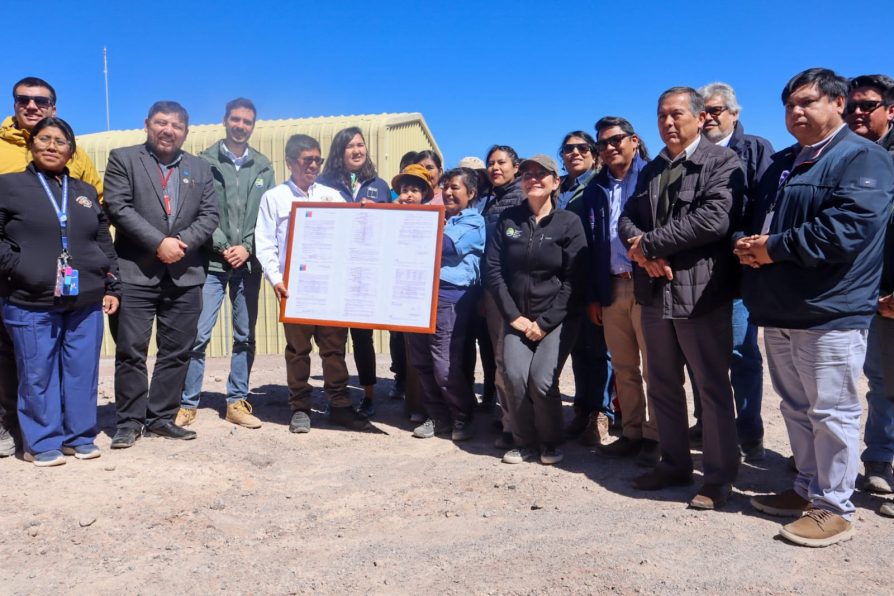 Autorizan sistemas de agua potable y aguas servidas para localidad de Camar