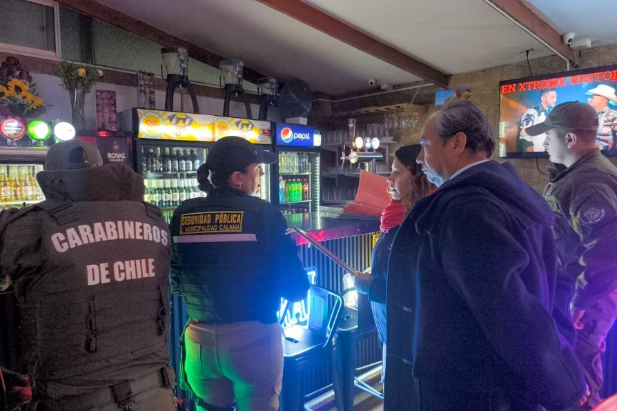 Fiscalización intersectorial nocturna  detecta incumplimientos sanitarios, laborales y tributarios en locales de Calama