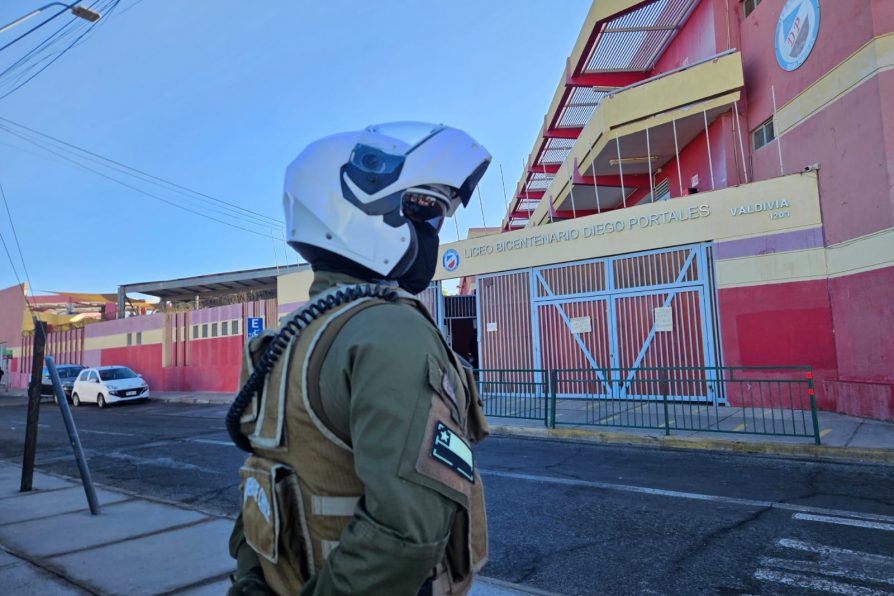 Comité Policial refuerza seguridad en establecimientos educacionales y destaca disminución de delitos en la provincia de El Loa